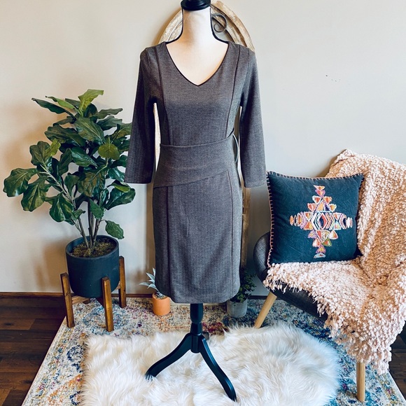 The Limited Dresses & Skirts - The Limited Chevron Dress💋